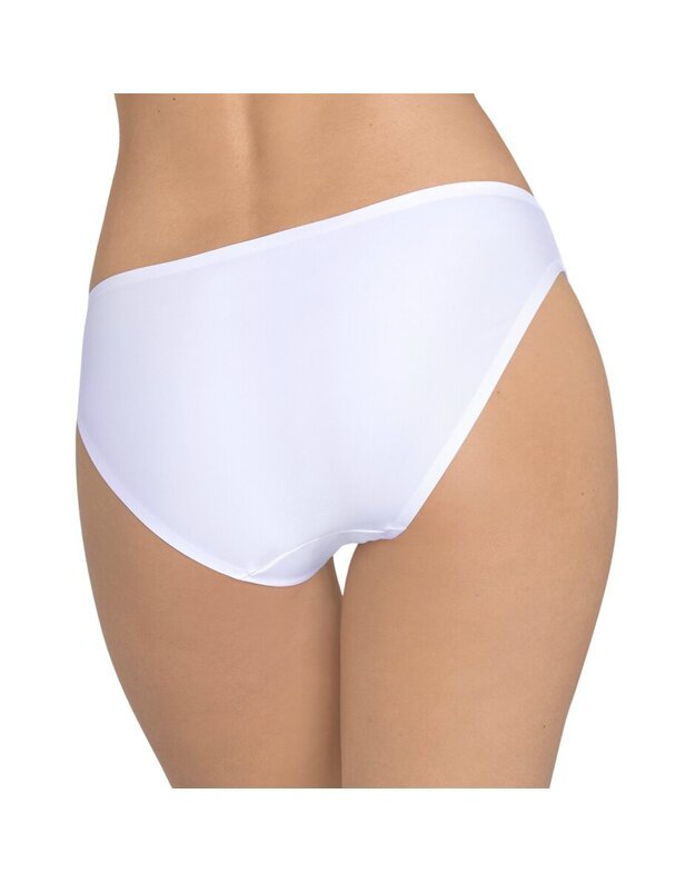 Triumph baltos spalvos 40(L) dydžio kelnaitės Body Make-Up Essentials Tai 1