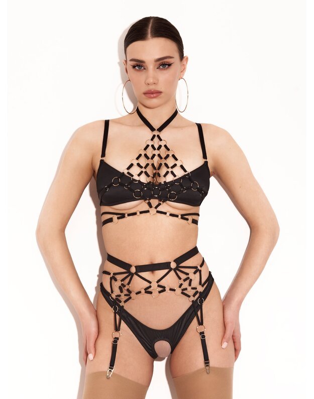 Baed stories juodas seksualus komplektas Spark