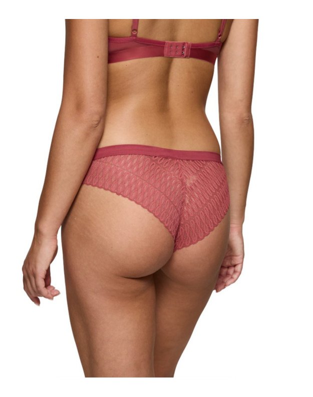 Triumph 42 dydžio raudonos spalvos kelnaitės Aura Spotlight Tai 1