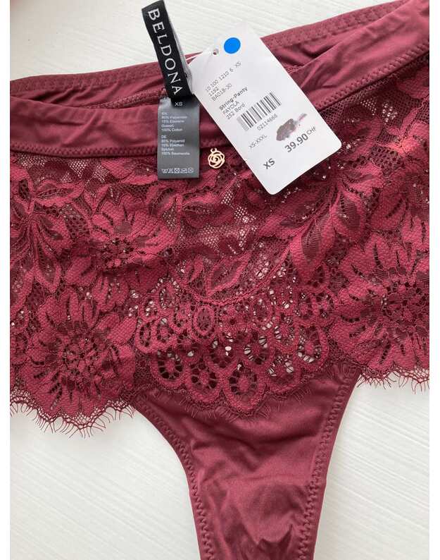 Beldona bordo spalvos kelnaitės Fayola string 1