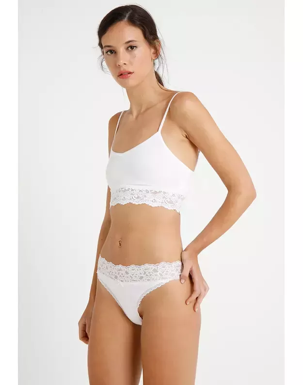 Sloggi 48 dydžio baltos spalvos liemenėlė Romance H Bralette