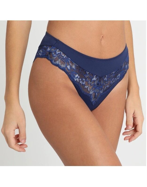 Triumph  38 dydžio mėlynos spalvos kelnaitės Amourette Charm Tai 1